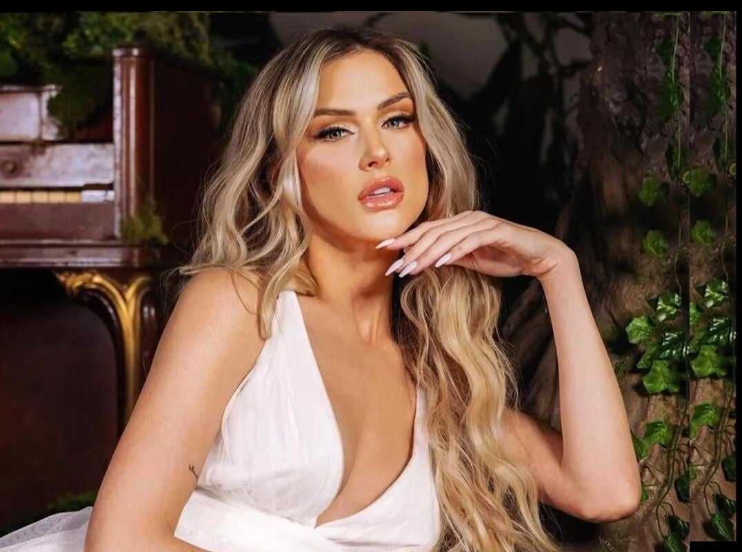 Nelly kent wiki, age, height, real name, measurements, net worth, ethnicity, husband, biography
