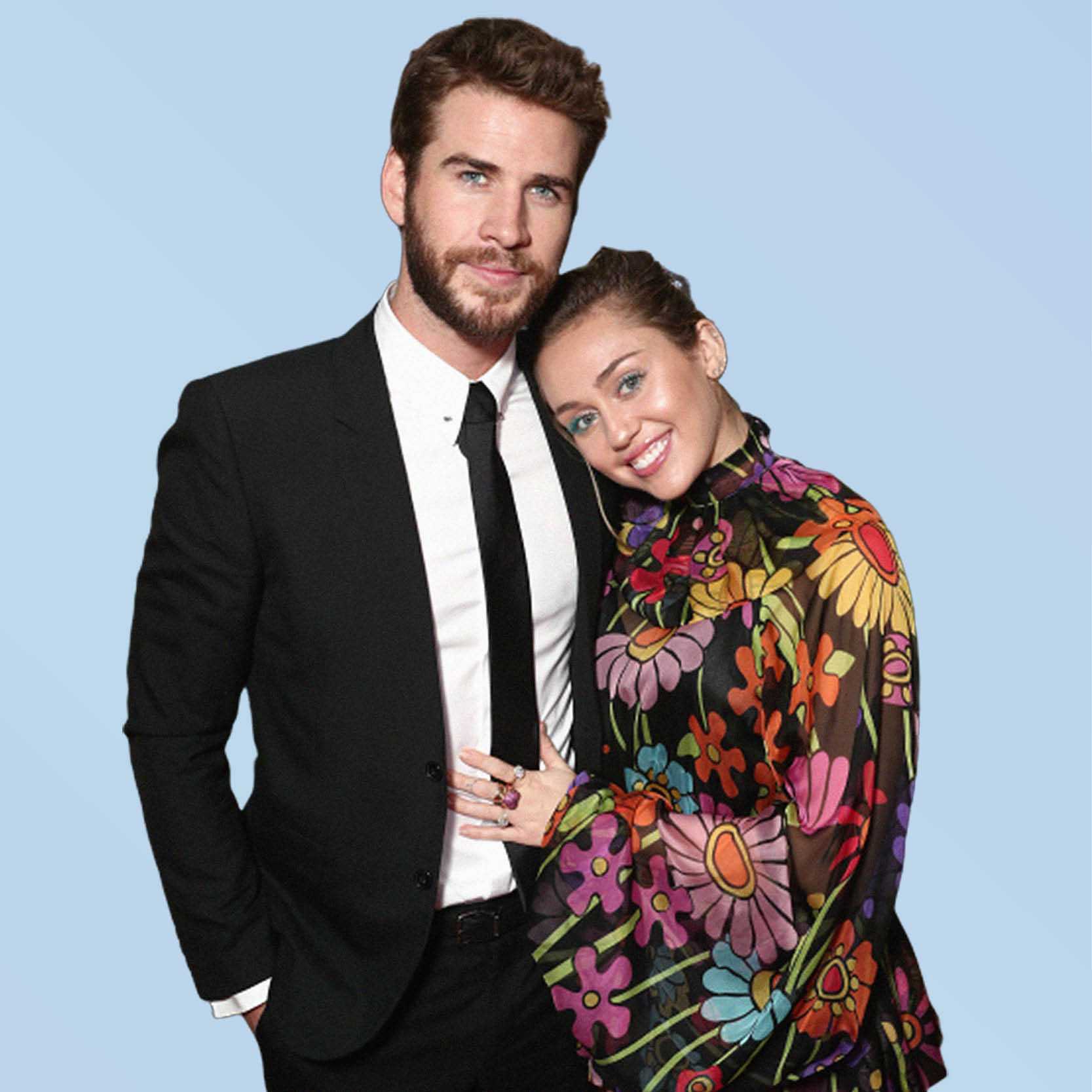 Miley cyrus shares photos from her wedding to liam hemsworth | daily mail online