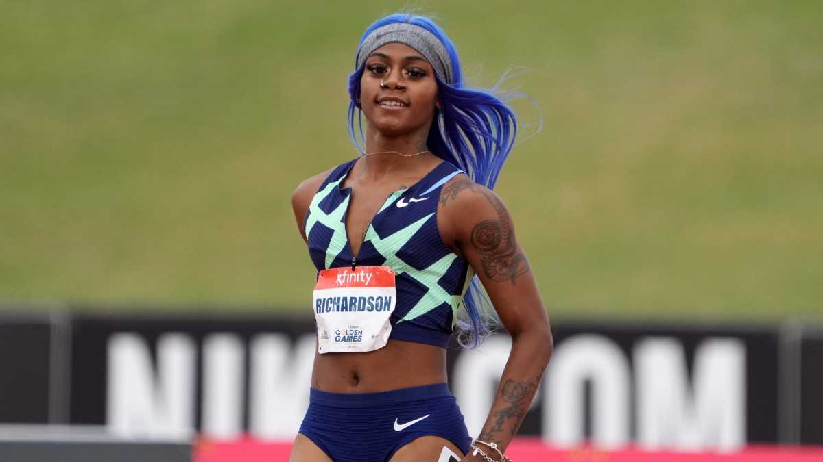 “fastest woman in the world” - chance the rapper congratulates sha’carri richardson for her performance at the 2023 world athletics championships