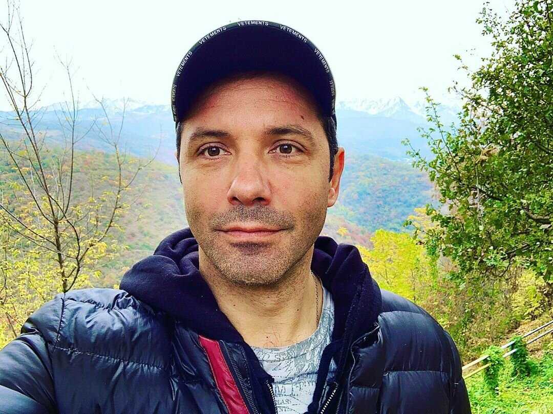 Найти сведения о человеке по фамилии из архива бесплатно