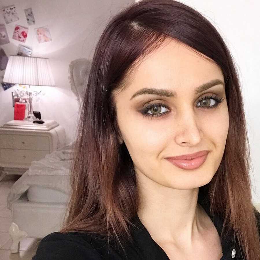 30 biography facts about lana rose: mo vlogs sister wiki, net worth, age, nationality, cars, boyfriend, religion, instagram (2023 profile) — thedistin