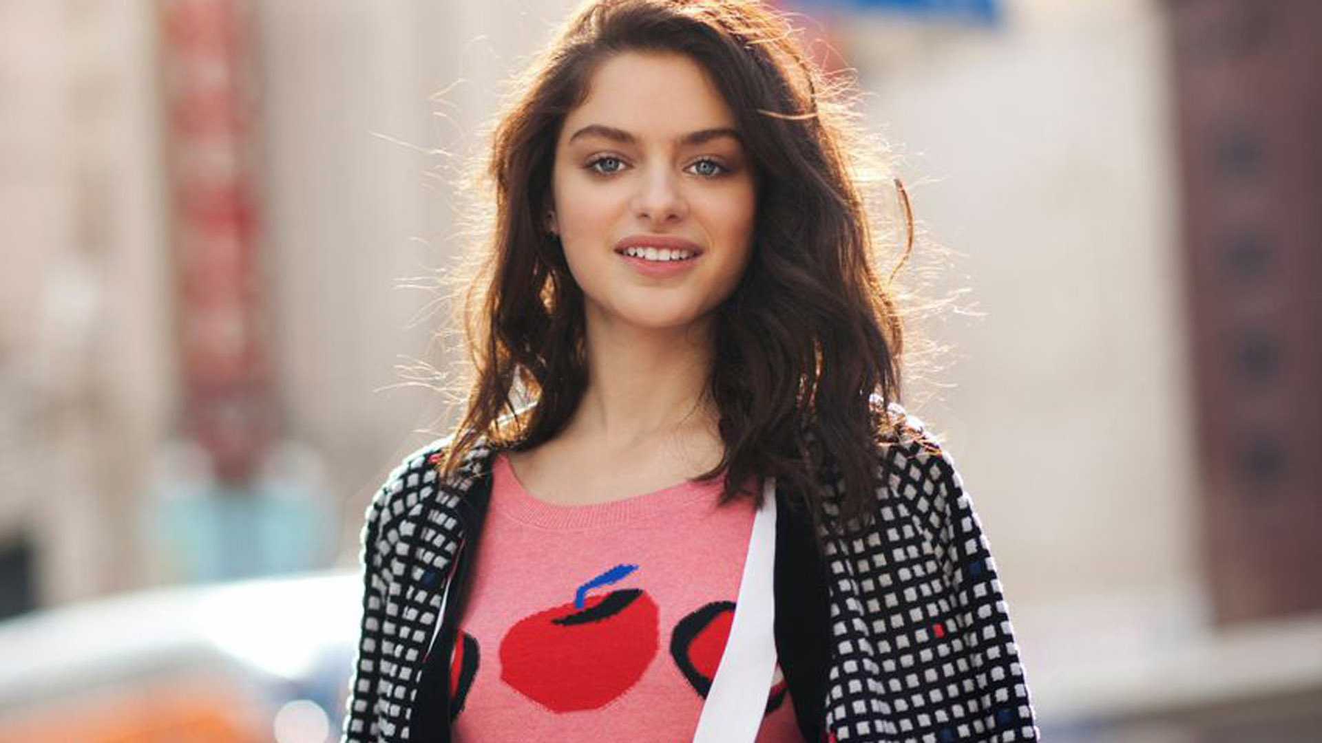 Odeya rush age, net worth, boyfriend, family, height and biography (updated 2023)