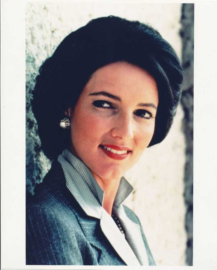 Madolyn smith osborne