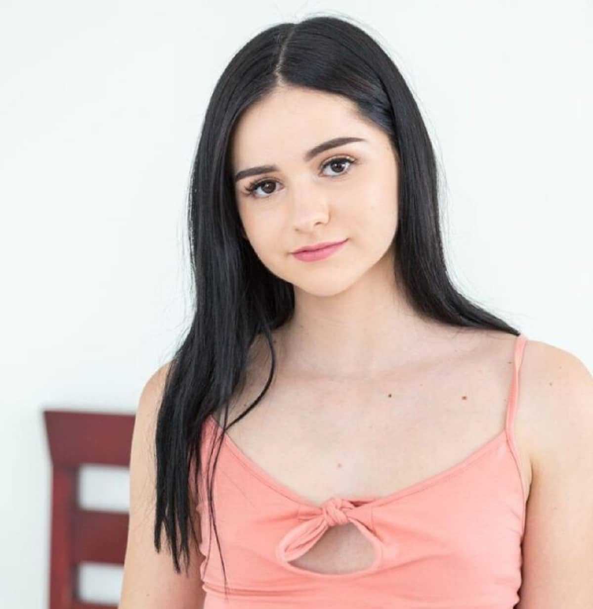 Violet starr biography, age, images, height, figure, net worth » bioofy