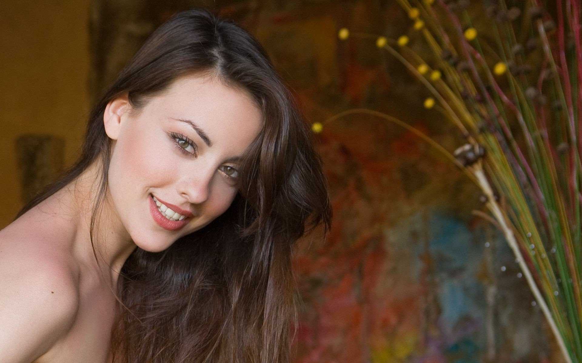 Lorena garcia age, net worth, bio, height [updated september 2023 ]