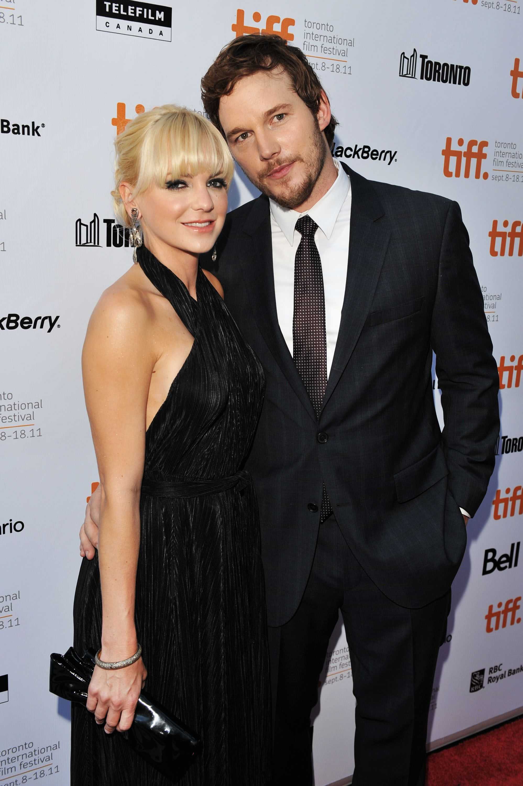 Анна фэрис (anna faris) - биография, новости, личная жизнь, фото - stuki-druki.com