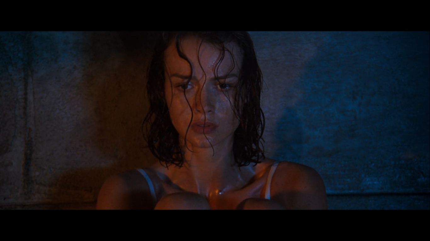 Saffron burrows - rotten tomatoes