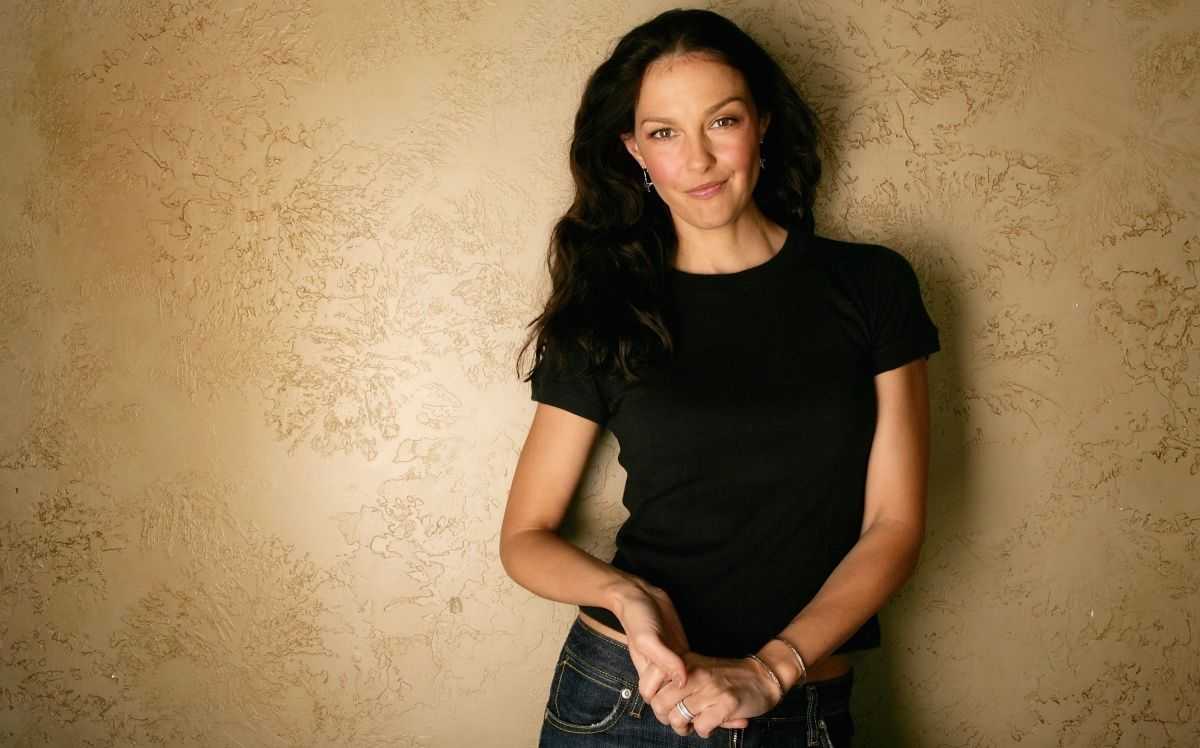 Ashley judd